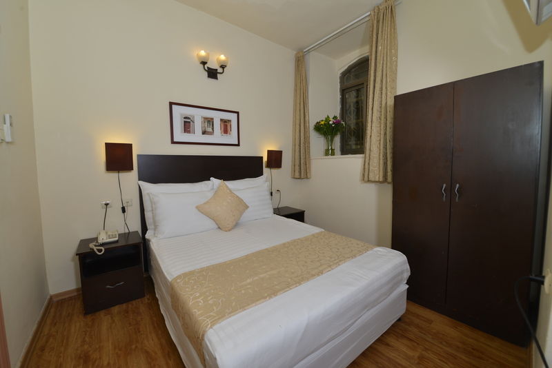 The Little House In Bakah Hotel Jerusalem Exterior photo
